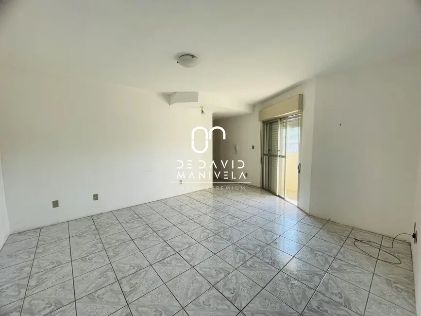 Foto 2 de Apartamento com 2 quartos à venda, 76m2 em Nonoai, Santa Maria - RS