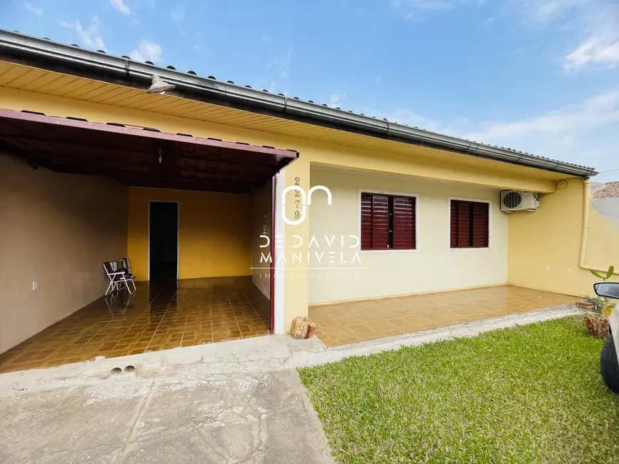 Foto 1 de Casa com 2 quartos à venda, 138m2 em São João, Santa Maria - RS