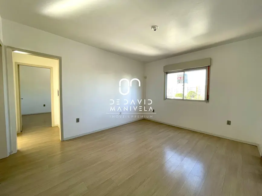 Foto 1 de Apartamento com 2 quartos à venda, 77m2 em Patronato, Santa Maria - RS