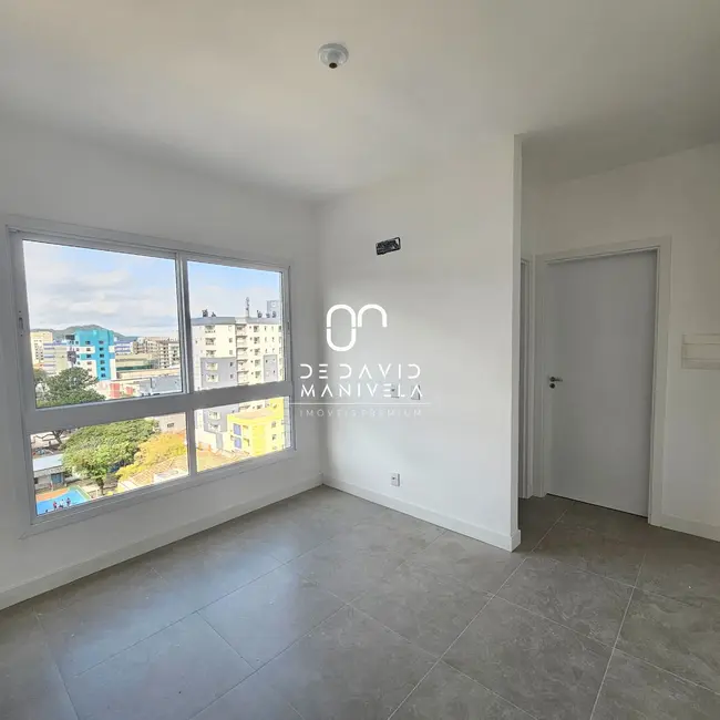 Foto 2 de Apartamento com 1 quarto para alugar, 48m2 em Nossa Senhora do Rosário, Santa Maria - RS