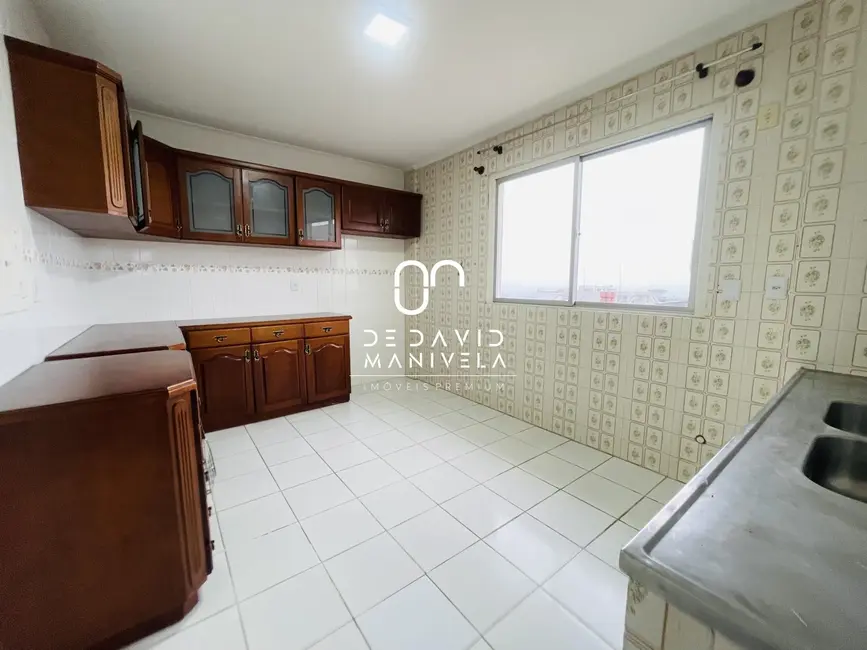 Apartamento com 2 quartos para alugar, 123m2 em Centro, Santa Maria - RS - imagem 7 Foto 7 de Apartamento com 2 quartos para alugar, 123m2 em Centro, Santa Maria - RS