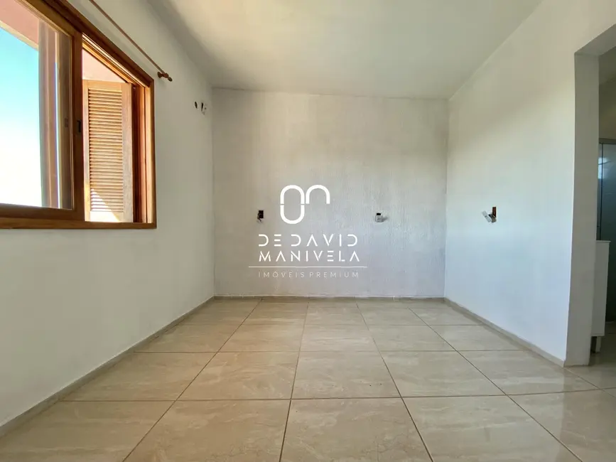 Foto 6 de Casa com 2 quartos para alugar, 180m2 em Pinheiro Machado, Santa Maria - RS