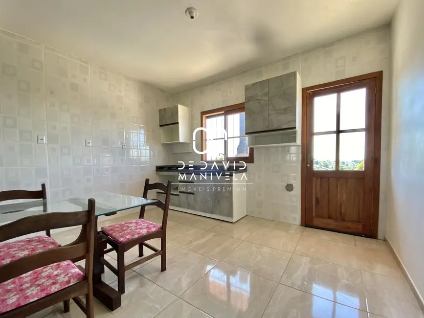 Foto 8 de Casa com 2 quartos para alugar, 180m2 em Pinheiro Machado, Santa Maria - RS