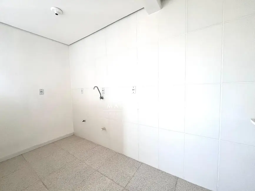 Foto 5 de Apartamento com 2 quartos para alugar, 62m2 em Lorenzi, Santa Maria - RS