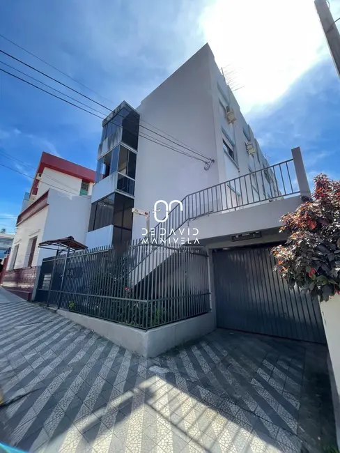 Foto 1 de Apartamento com 2 quartos à venda, 79m2 em Centro, Santa Maria - RS