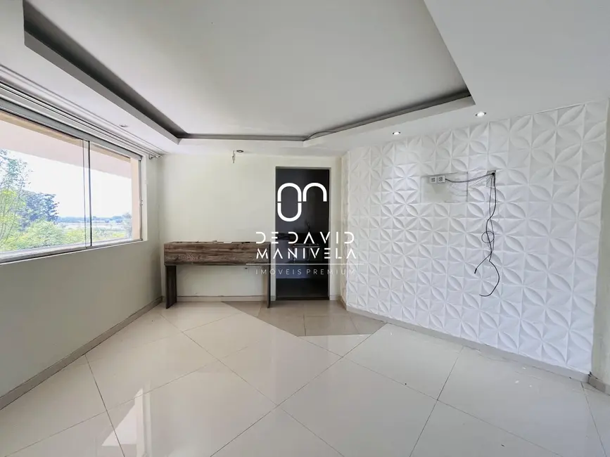 Foto 2 de Casa com 4 quartos para alugar, 320m2 em Santa Maria - RS