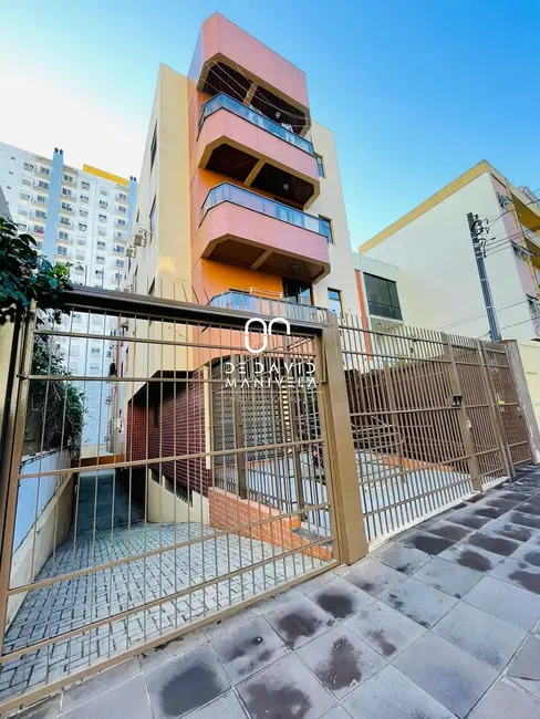 Foto 1 de Apartamento com 2 quartos à venda, 50m2 em Centro, Santa Maria - RS