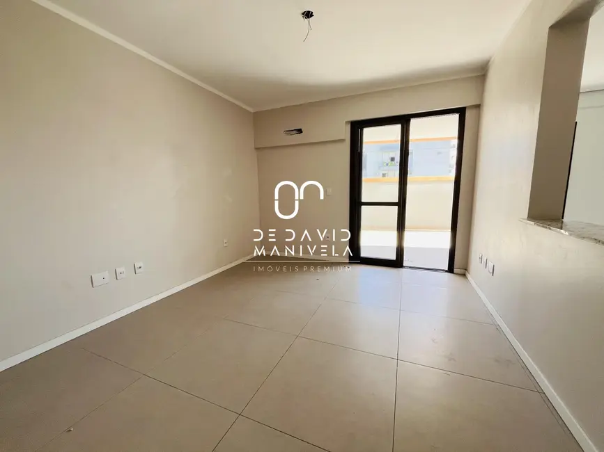 Foto 1 de Apartamento com 2 quartos à venda, 278m2 em Nossa Senhora Medianeira, Santa Maria - RS