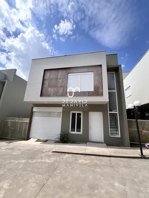 Foto 1 de Casa de Condomínio com 3 quartos para alugar, 155m2 em Diácono João Luiz Pozzobon, Santa Maria - RS