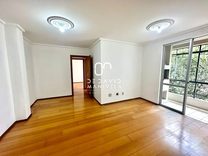 Foto 2 de Apartamento com 2 quartos à venda, 106m2 em Centro, Santa Maria - RS