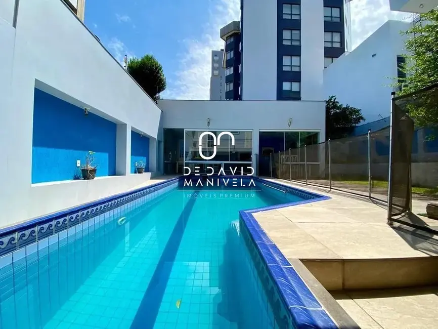 Foto 1 de Casa com 4 quartos para alugar, 337m2 em Nonoai, Santa Maria - RS