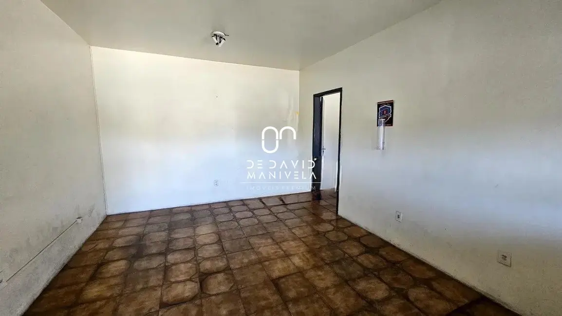 Foto 8 de Loja com 3 quartos para alugar, 100m2 em Patronato, Santa Maria - RS
