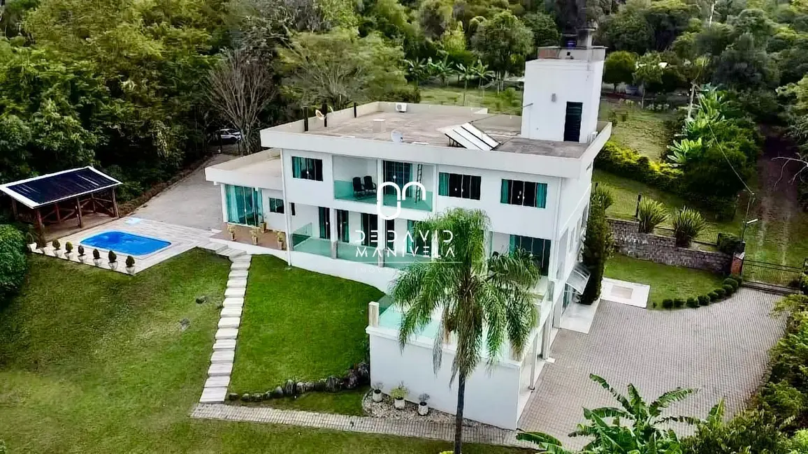 Foto 1 de Casa com 5 quartos à venda, 800m2 em Itaara - RS