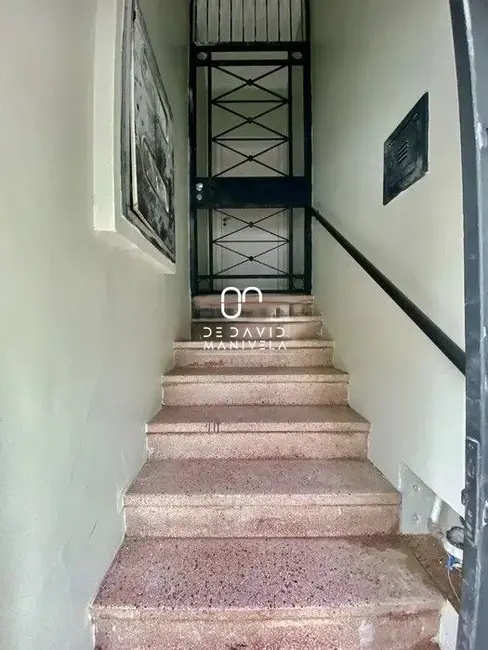 Foto 2 de Sala Comercial com 5 quartos para alugar, 90m2 em Nossa Senhora de Fátima, Santa Maria - RS