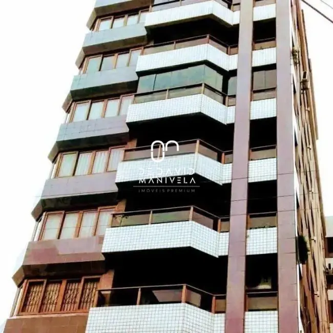 Foto 1 de Apartamento com 4 quartos para alugar, 255m2 em Centro, Santa Maria - RS
