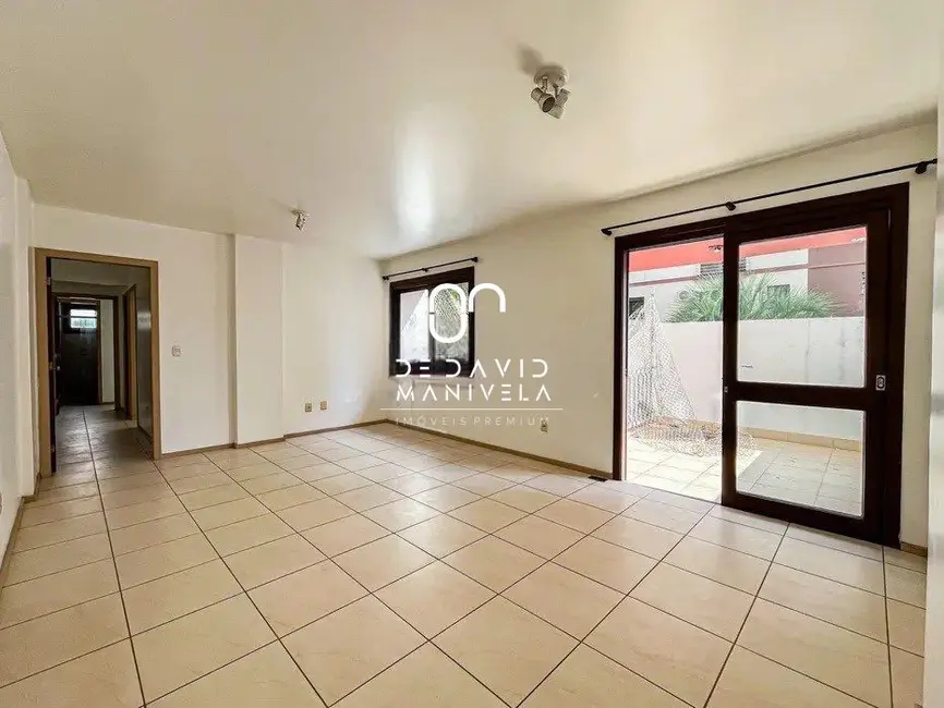 Foto 2 de Apartamento com 2 quartos para alugar, 105m2 em Centro, Santa Maria - RS
