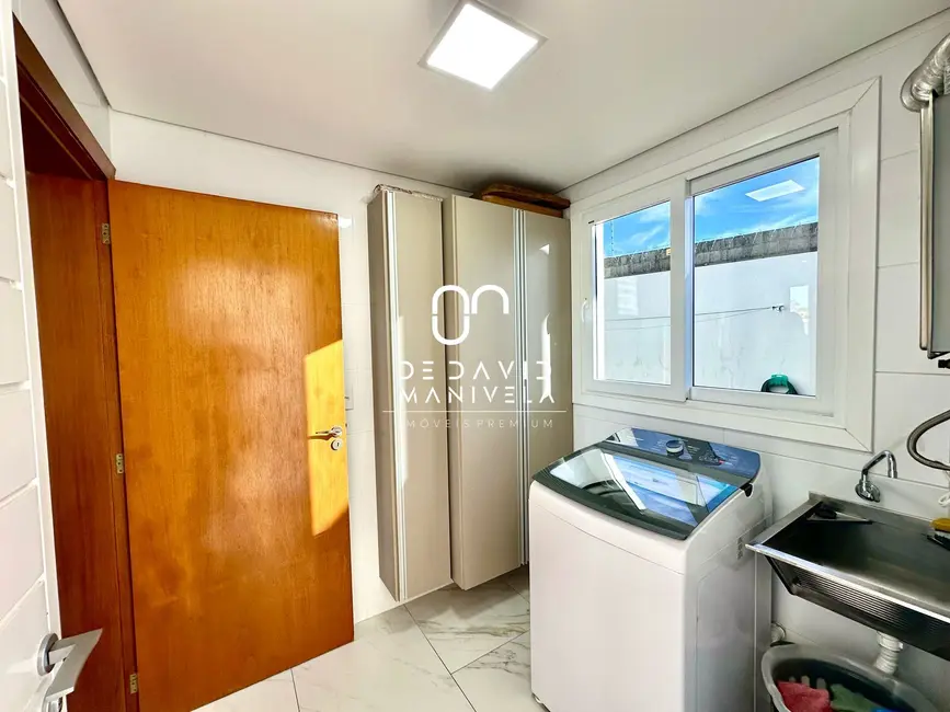 Foto 8 de Casa de Condomínio com 3 quartos à venda, 155m2 em Camobi, Santa Maria - RS