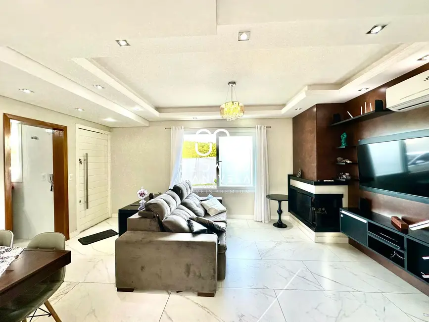 Foto 2 de Casa de Condomínio com 3 quartos à venda, 155m2 em Camobi, Santa Maria - RS