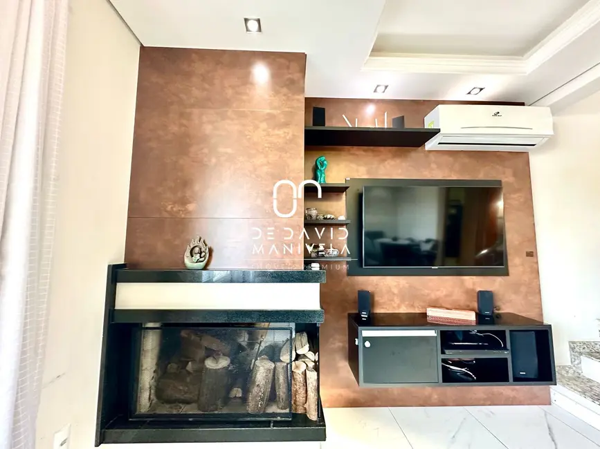 Foto 5 de Casa de Condomínio com 3 quartos à venda, 155m2 em Camobi, Santa Maria - RS