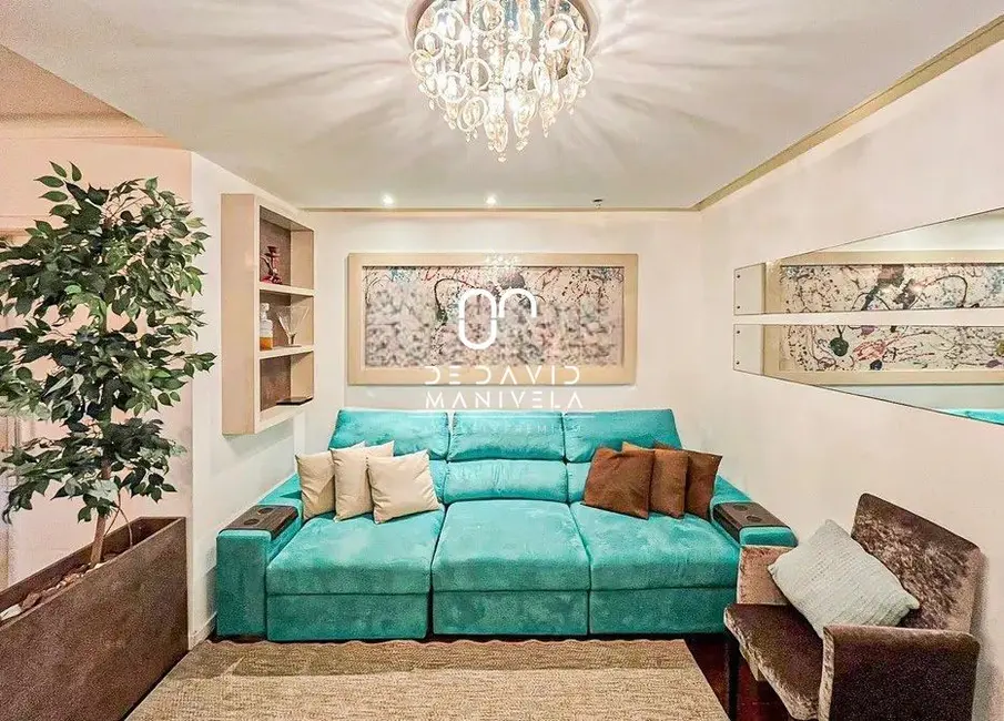 Foto 1 de Casa com 4 quartos para alugar, 332m2 em Nossa Senhora de Lourdes, Santa Maria - RS