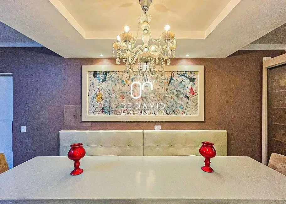 Casa com 4 quartos para alugar, 332m2 em Nossa Senhora de Lourdes, Santa Maria - RS - imagem 4 Foto 4 de Casa com 4 quartos para alugar, 332m2 em Nossa Senhora de Lourdes, Santa Maria - RS