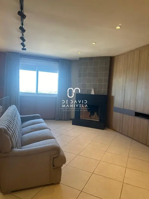 Cobertura com 4 quartos à venda, 301m2 em Santa Maria - RS - imagem 8 Foto 8 de Cobertura com 4 quartos à venda, 301m2 em Santa Maria - RS