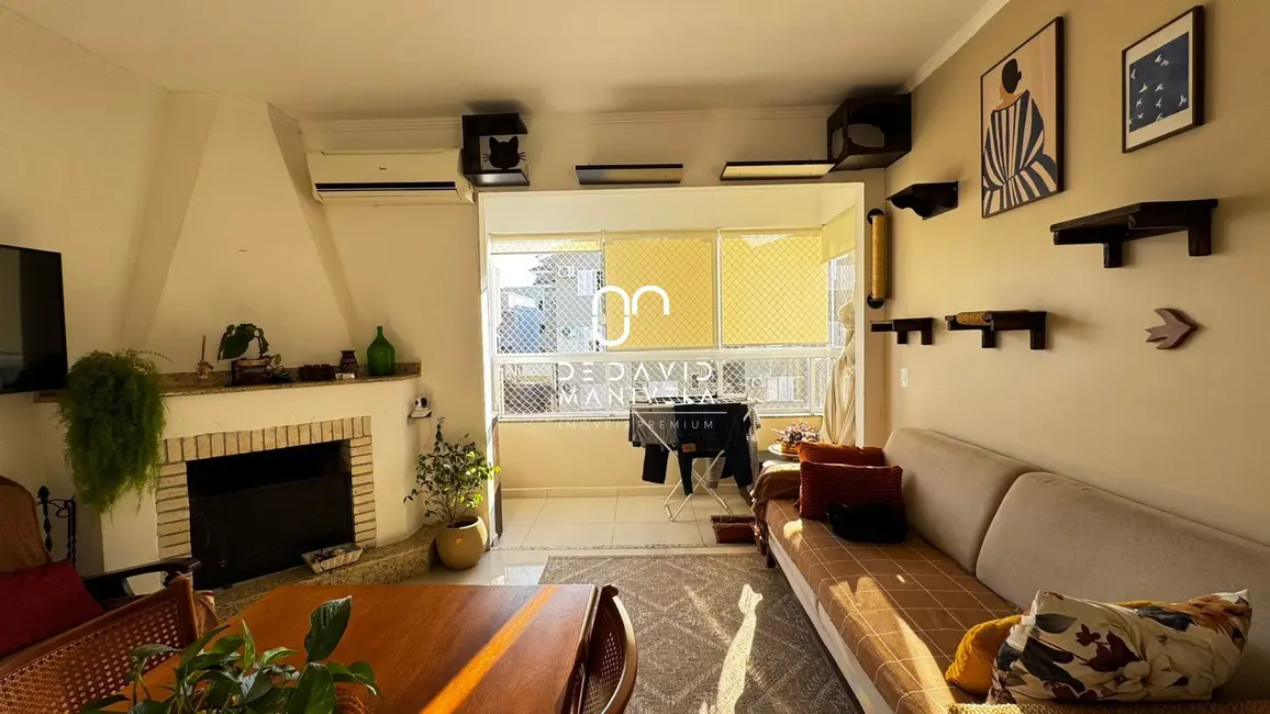 Foto 2 de Apartamento com 2 quartos à venda, 73m2 em Camobi, Santa Maria - RS