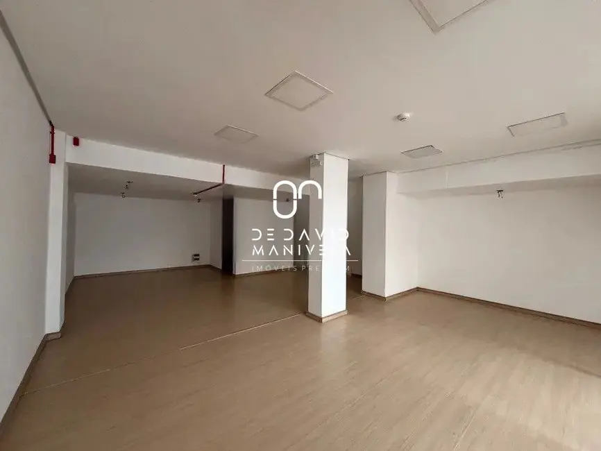 Foto 5 de Loja com 1 quarto à venda, 121m2 em Centro, Santa Maria - RS