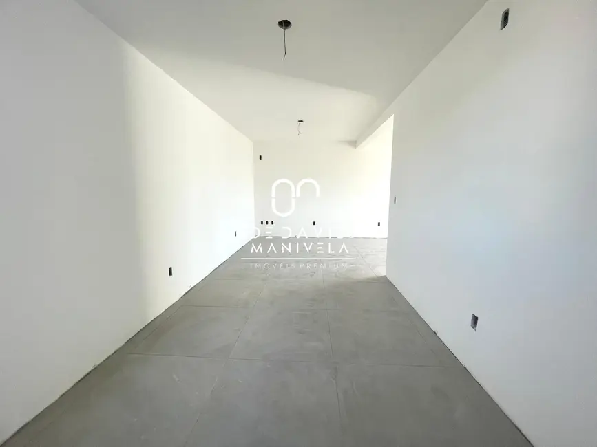 Foto 2 de Apartamento com 2 quartos à venda, 77m2 em Nossa Senhora do Rosário, Santa Maria - RS