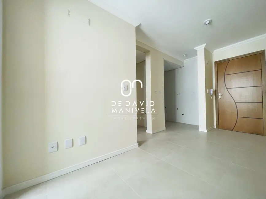 Foto 3 de Apartamento com 1 quarto à venda, 34m2 em Camobi, Santa Maria - RS