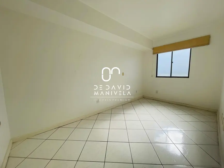 Foto 7 de Apartamento com 2 quartos à venda, 81m2 em Nossa Senhora do Perpétuo Socorro, Santa Maria - RS
