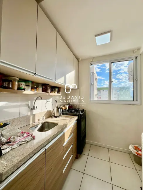 Foto 8 de Apartamento com 2 quartos à venda, 60m2 em Nossa Senhora Medianeira, Santa Maria - RS