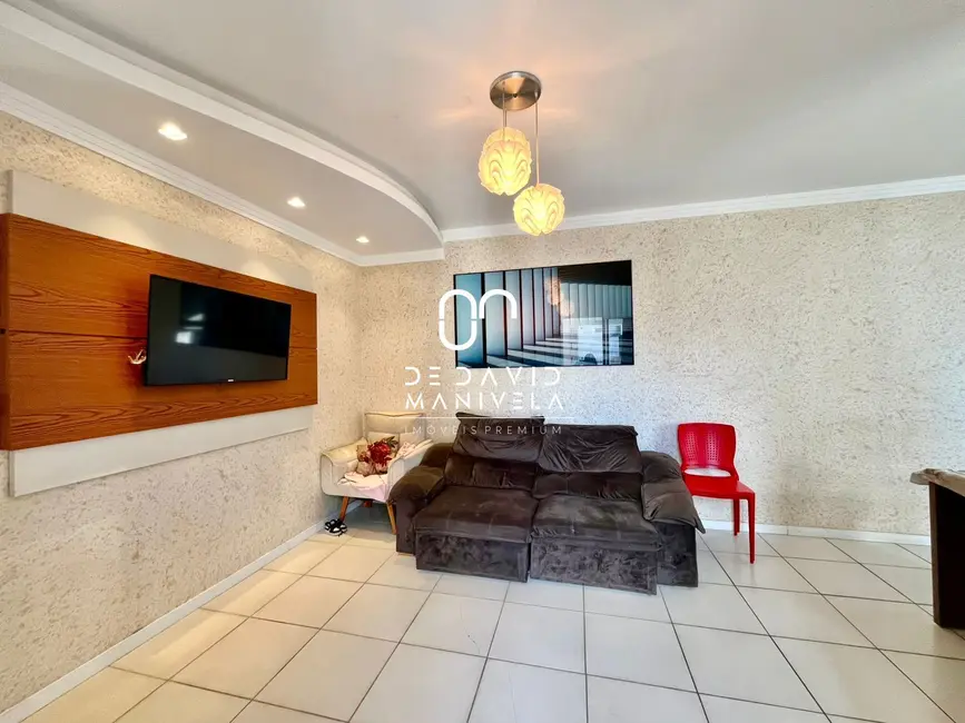 Foto 3 de Apartamento com 2 quartos à venda, 60m2 em Nossa Senhora Medianeira, Santa Maria - RS