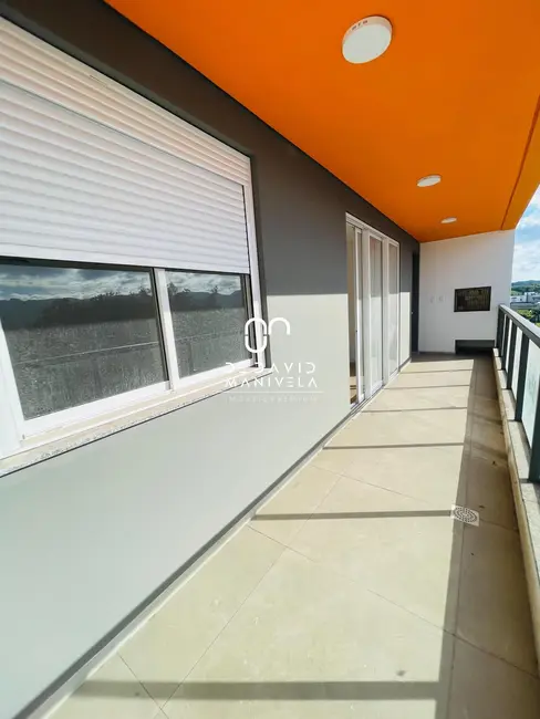 Foto 6 de Apartamento com 3 quartos à venda, 127m2 em Camobi, Santa Maria - RS