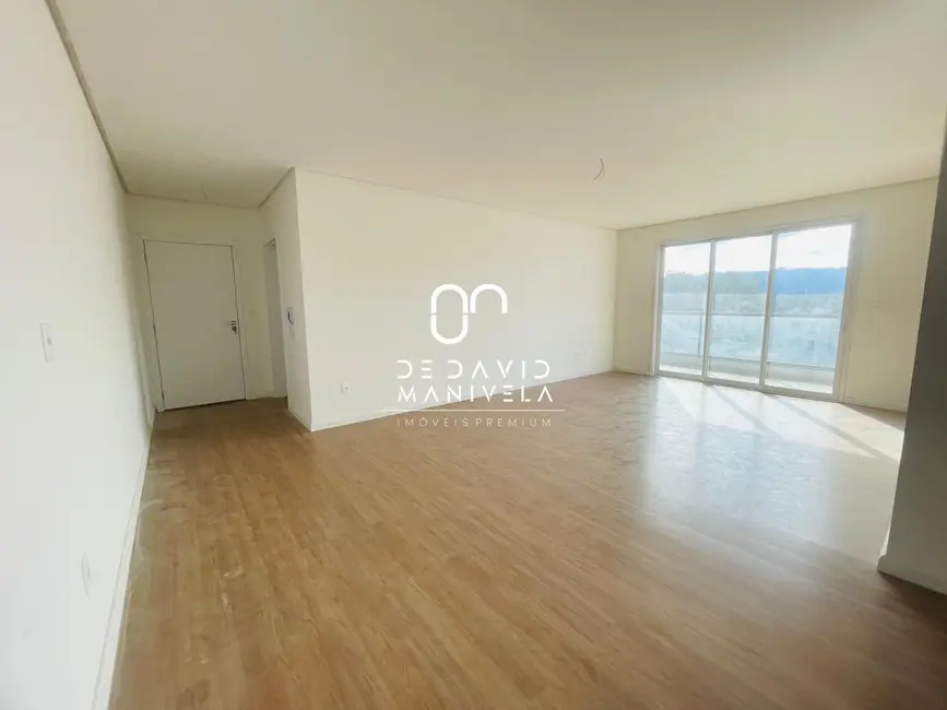 Foto 4 de Apartamento com 3 quartos à venda, 127m2 em Camobi, Santa Maria - RS