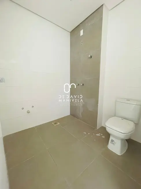 Foto 9 de Apartamento com 3 quartos à venda, 122m2 em Camobi, Santa Maria - RS