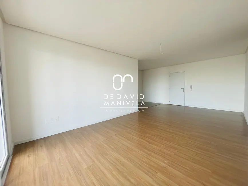 Apartamento com 3 quartos à venda, 121m2 em Camobi, Santa Maria - RS - imagem 3 Foto 3 de Apartamento com 3 quartos à venda, 121m2 em Camobi, Santa Maria - RS