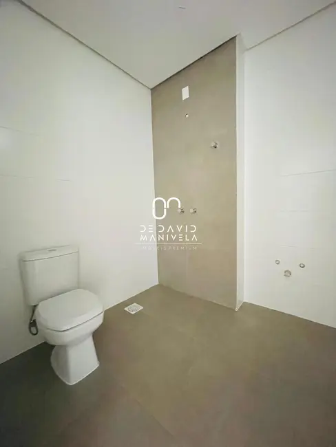 Apartamento com 3 quartos à venda, 121m2 em Camobi, Santa Maria - RS - imagem 9 Foto 9 de Apartamento com 3 quartos à venda, 121m2 em Camobi, Santa Maria - RS