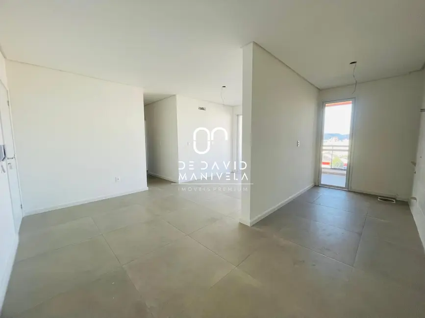 Foto 6 de Apartamento com 2 quartos à venda, 84m2 em Camobi, Santa Maria - RS