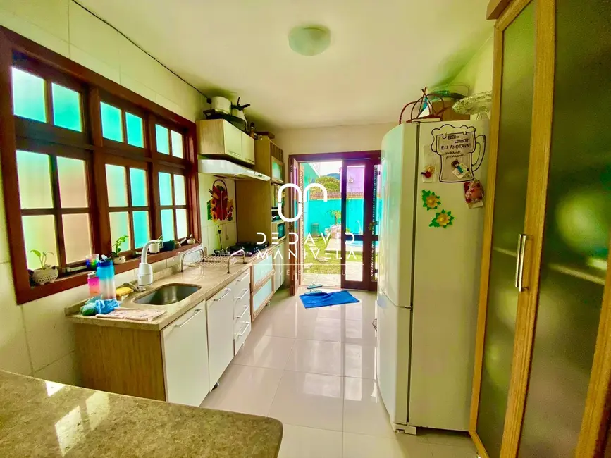 Foto 5 de Casa com 3 quartos à venda, 138m2 em Carolina, Santa Maria - RS