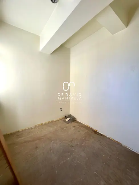 Apartamento com 2 quartos à venda, 93m2 em Centro, Santa Maria - RS - imagem 9 Foto 9 de Apartamento com 2 quartos à venda, 93m2 em Centro, Santa Maria - RS