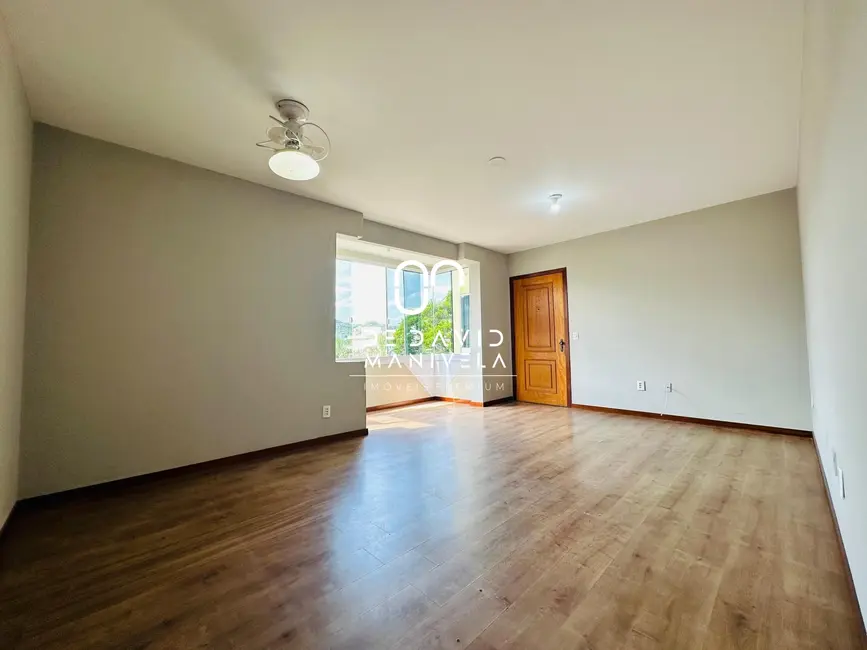 Foto 2 de Apartamento com 2 quartos à venda, 84m2 em Centro, Santa Maria - RS