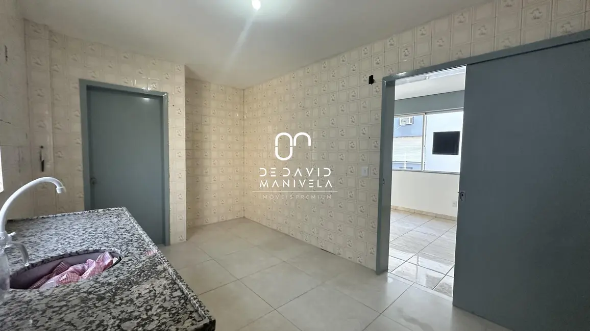 Foto 9 de Apartamento com 2 quartos à venda, 70m2 em Nossa Senhora de Lourdes, Santa Maria - RS