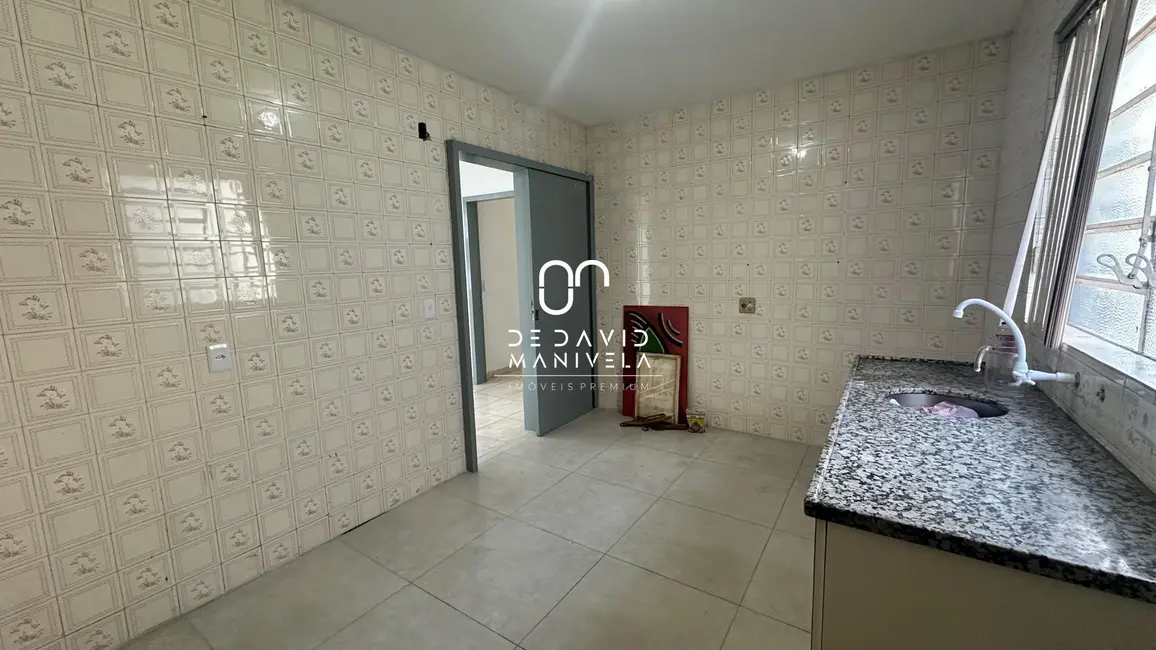 Foto 8 de Apartamento com 2 quartos à venda, 70m2 em Nossa Senhora de Lourdes, Santa Maria - RS