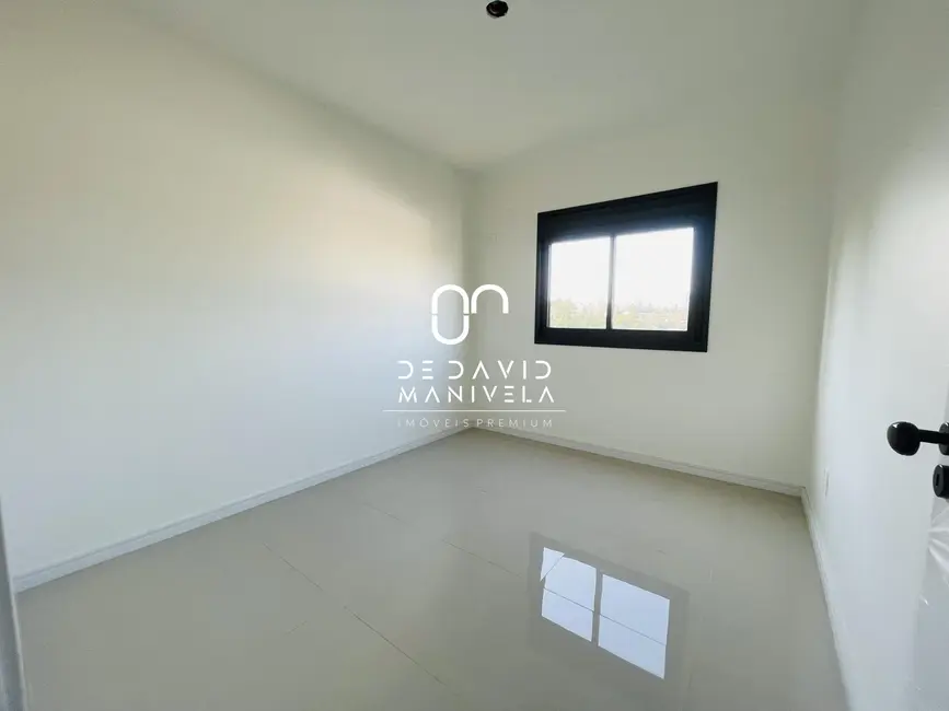 Apartamento com 2 quartos para alugar, 68m2 em Uglione, Santa Maria - RS - imagem 9 Foto 9 de Apartamento com 2 quartos para alugar, 68m2 em Uglione, Santa Maria - RS