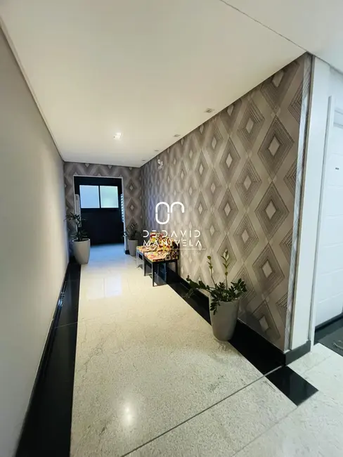 Foto 2 de Apartamento com 2 quartos à venda, 68m2 em Uglione, Santa Maria - RS