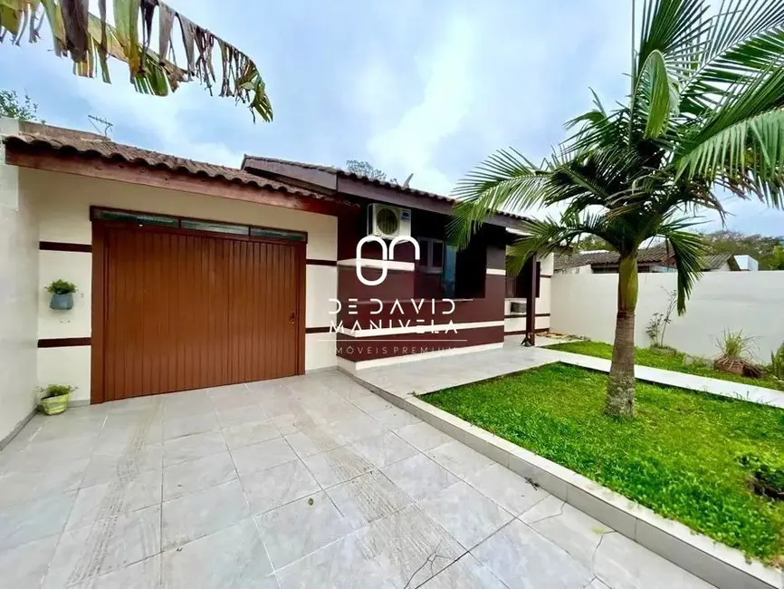 Casa com 3 quartos à venda, 70m2 em Dom Antônio Reis, Santa Maria - RS - imagem 1 Foto 1 de Casa com 3 quartos à venda, 70m2 em Dom Antônio Reis, Santa Maria - RS