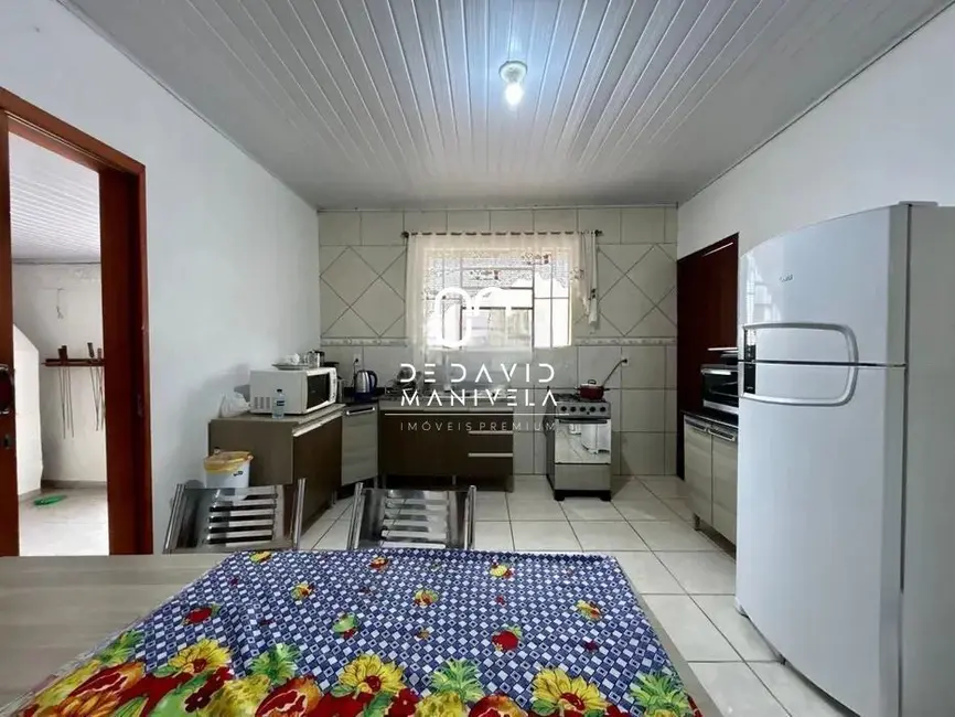 Casa com 3 quartos à venda, 70m2 em Dom Antônio Reis, Santa Maria - RS - imagem 3 Foto 3 de Casa com 3 quartos à venda, 70m2 em Dom Antônio Reis, Santa Maria - RS