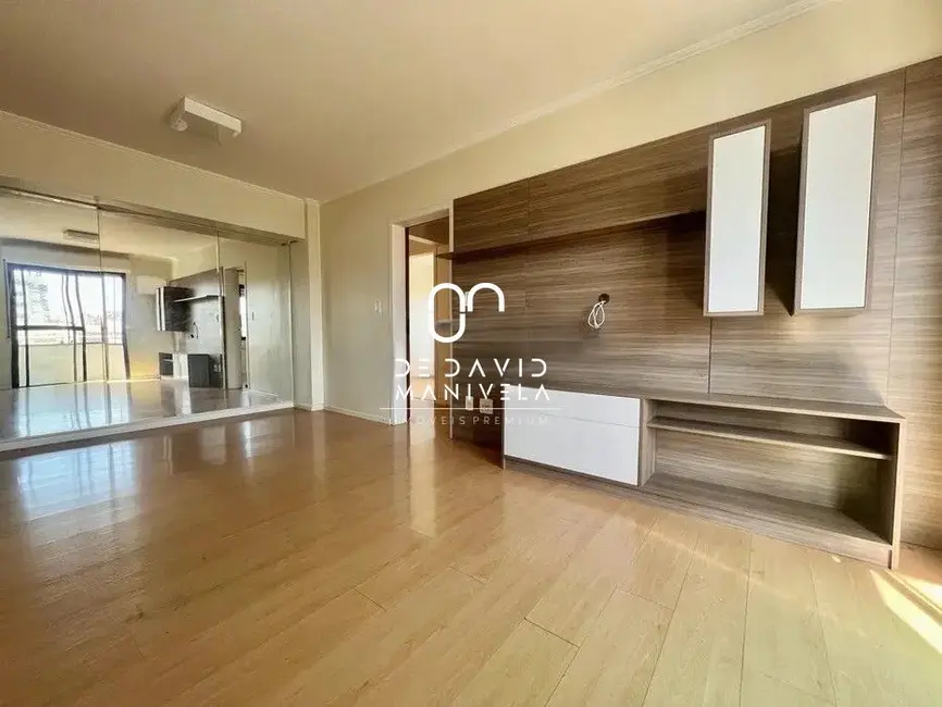 Apartamento com 3 quartos à venda, 82m2 em Nossa Senhora de Fátima, Santa Maria - RS - imagem 3 Foto 3 de Apartamento com 3 quartos à venda, 82m2 em Nossa Senhora de Fátima, Santa Maria - RS