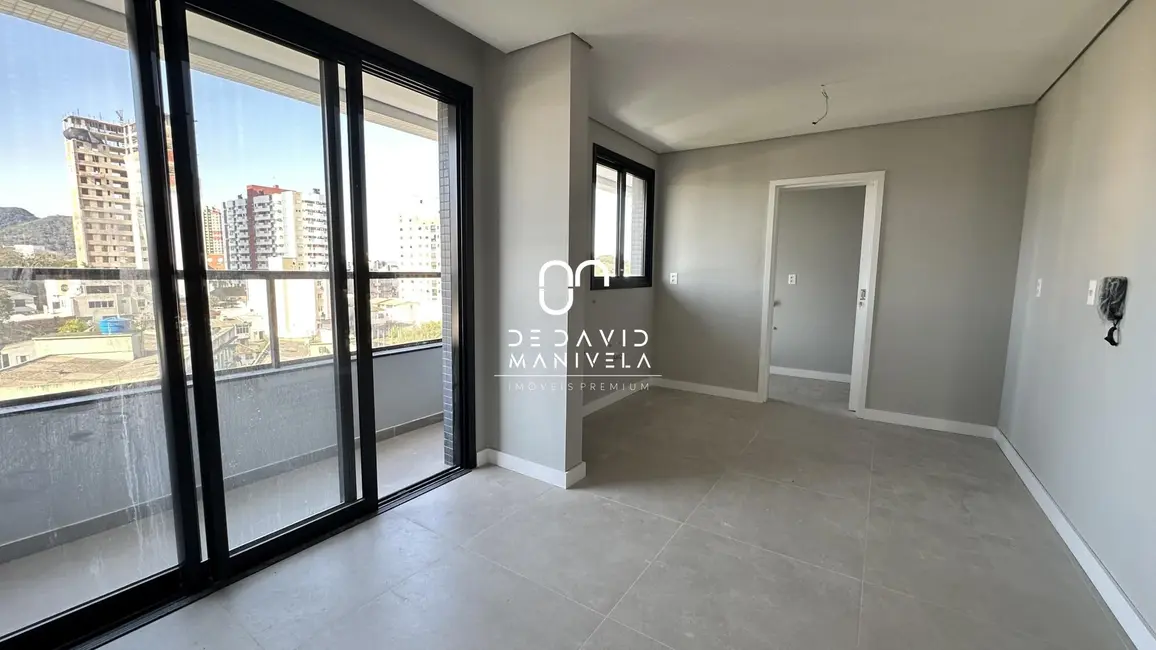 Foto 9 de Apartamento com 2 quartos à venda, 80m2 em Nossa Senhora de Lourdes, Santa Maria - RS
